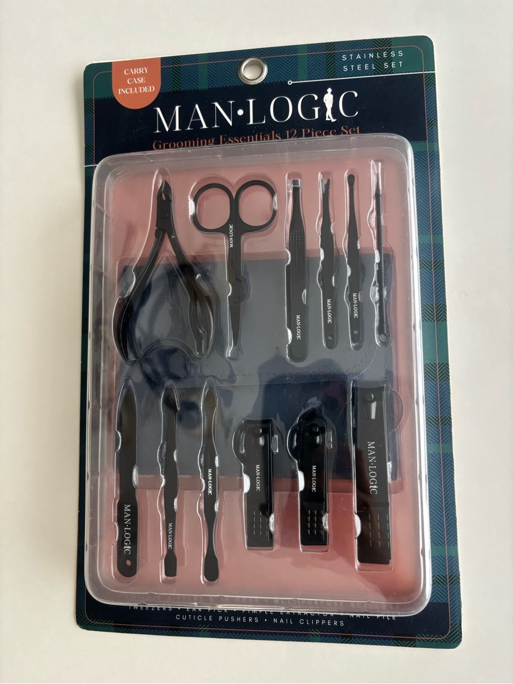 Men’s 12-Piece Grooming Kit in Black